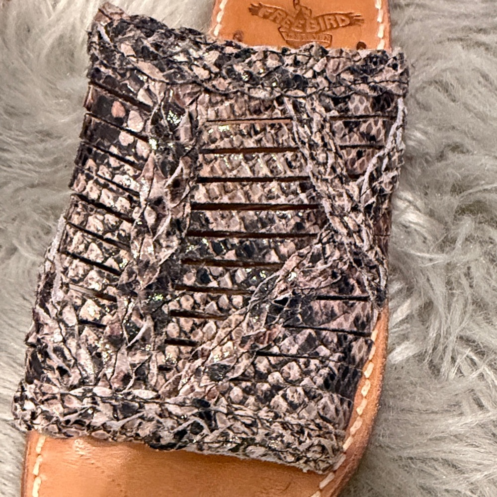 Freebird Snakeskin Pattern Sandals - Brown and Black - Picture 3 of 5